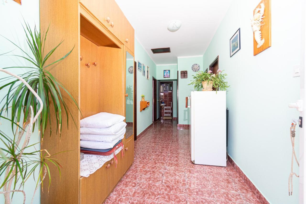 Apartments With A Parking Space Kraj, Pasman - 8457 Tkon Exterior photo